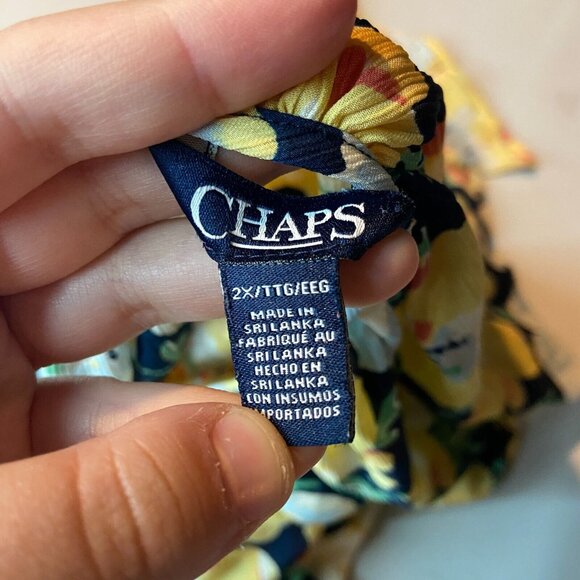 Chaps Women 2X Floral Blouse Top 3/4 Bell Sleeve Summer Spring Sheer Keyhole - Picture 4 of 8